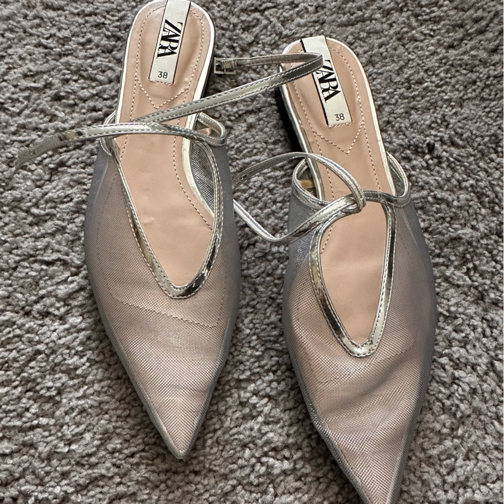 Zara silver pointy mesh flats with tiny heel